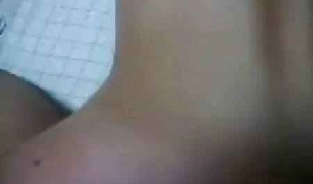 Сладко момиче е ключът към успешен lizbiiki porno Оргазъм