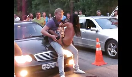 ♪ Little porno lizbiiki beauty се нуждае от потна пръчка ♪