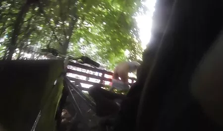 Инсталиране на скрити камери в къщата анални клипове и проклети приятели, нови приятели