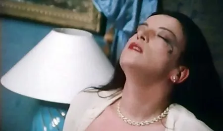 Гаджето на Харди изсмуква женските сърца дори porno klipove hd във влагалището.