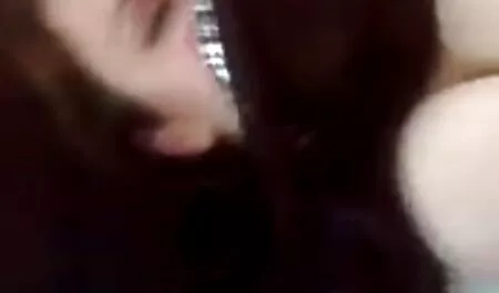 Ям аматьорски секс клипове малко, докато бягам.