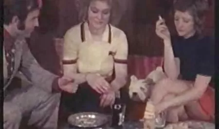 Мъжете не трябва да бъдат amatiori porno съдени, той има само крака.