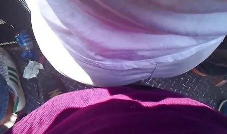 Подгответе задника си за тежко порно клипове с лелки пътуване на снимачната площадка