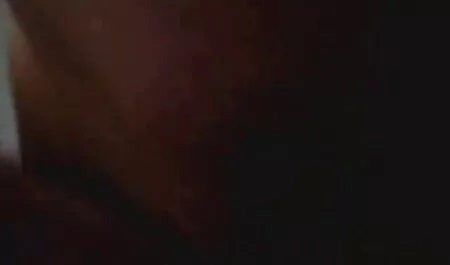 Азиатските gledane na porno klipove жени обаче имат вертикала